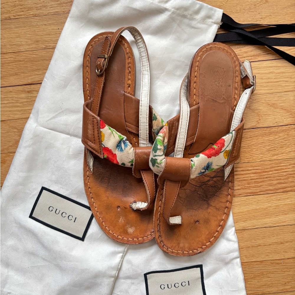 Gucci Brown Leather Sandals with Multicolor Floral Strap